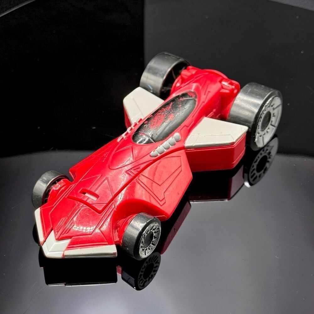 2010 Battle Force 5 Hot Wheels McDonald's Happy Meal Toy Red Car  A61